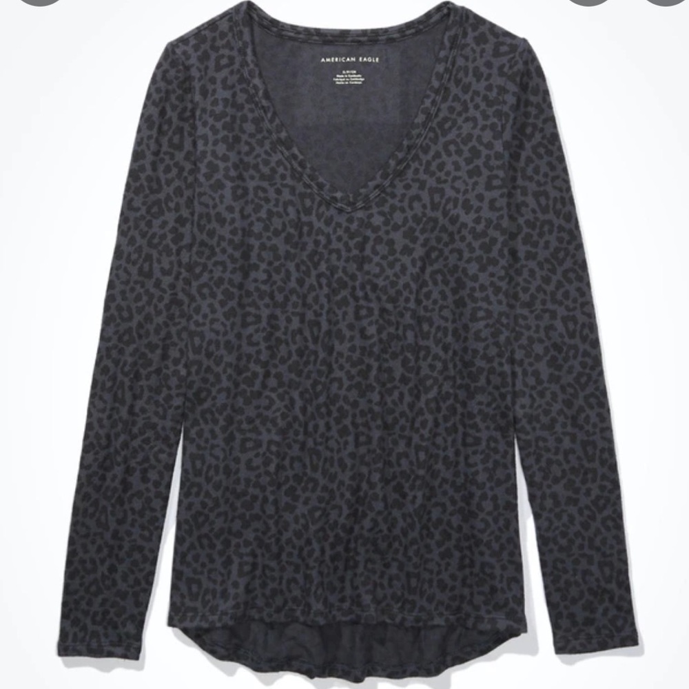 NEW American Eagle Leopard Print Long Sleeve Top